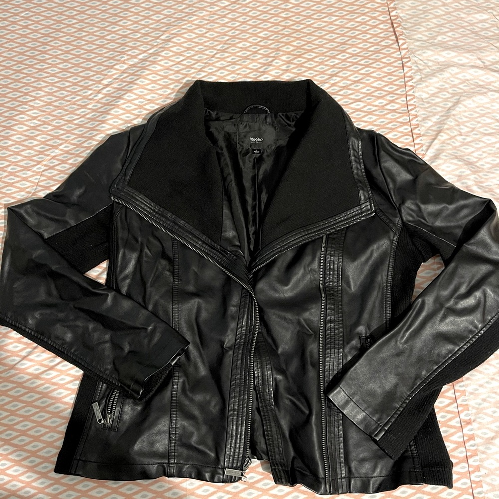 Black jacket,